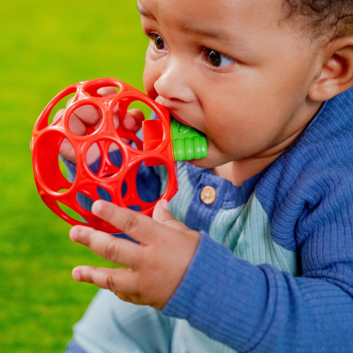 Bright StartsOball Apple Peg Toy