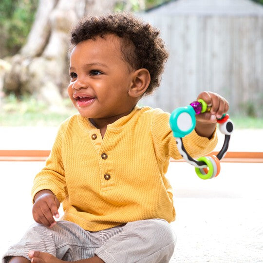 Infantino- Shake & Spin Rattling Ring