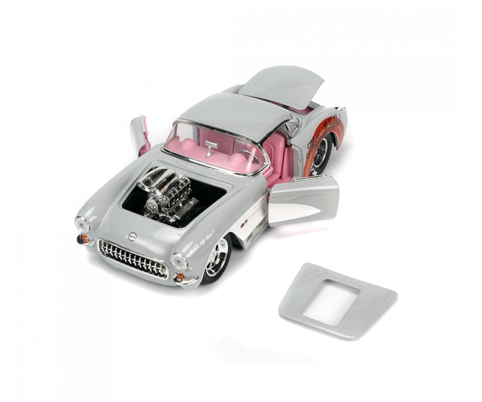 Jada Looney Tunes 1967 Chevy Corvette 1:24