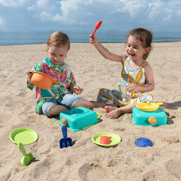 Hape Sandy Chef Beach Cooking Play Set